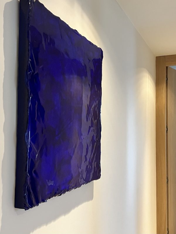 Frederique Bruijnen | Blue reflections | mixed techniques | 80 x 80 cm - Afbeelding 2