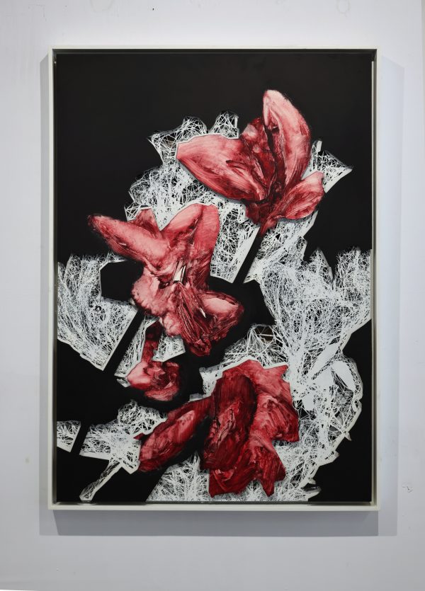 Daniel Martin | Petals in motion | Laser Cut oil painting | 100 x 70 cm - Afbeelding 2