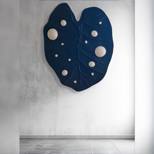 Madelon Uljee | Drops | 190 cm H  (ed 1/8)