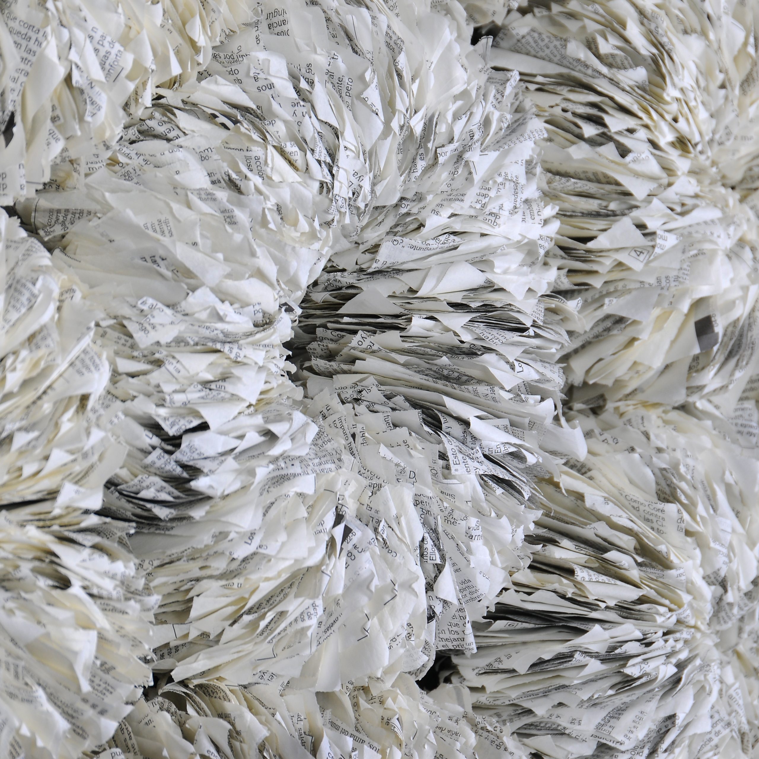 Annita Smit | Wasdom | 112 x 112 x 14 cm | Bewerkt bijbel papier - Image 5